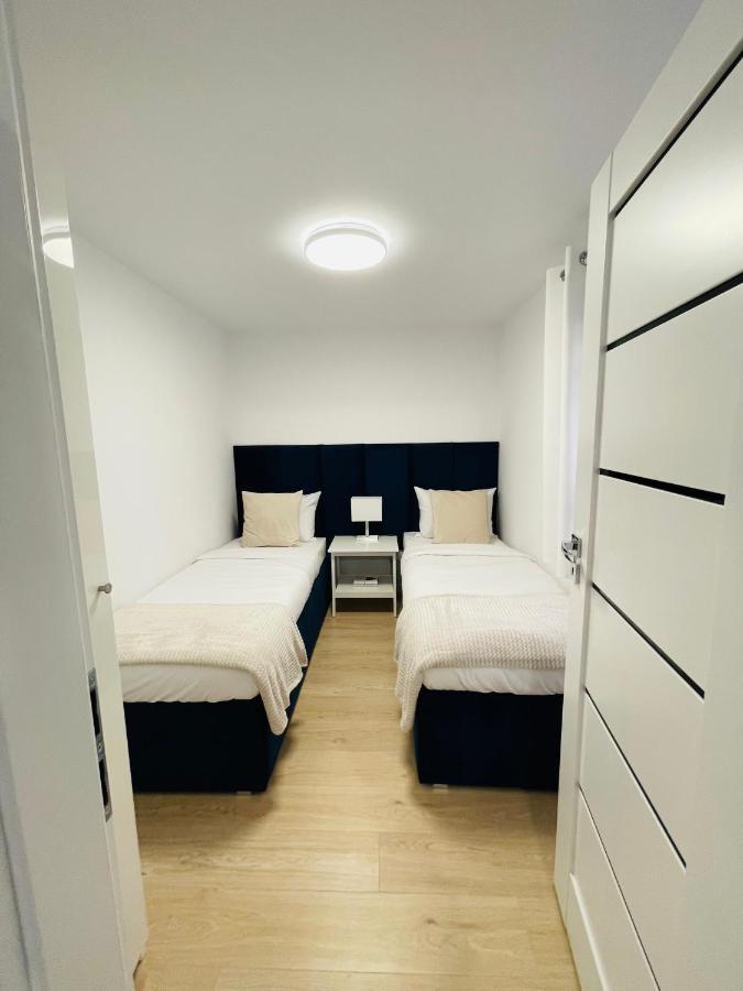 Beds Friends Apartments Zator Exteriör bild