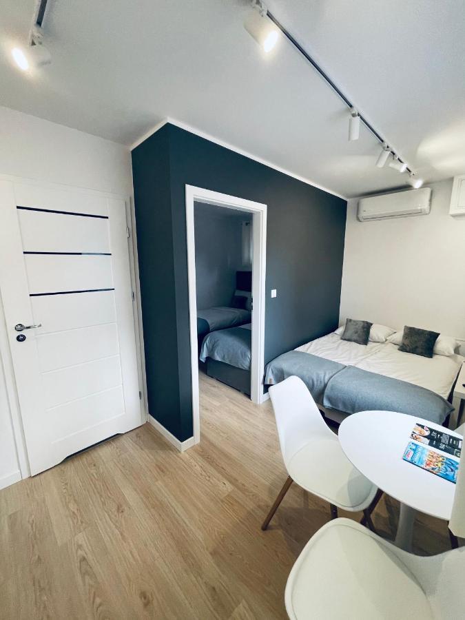 Beds Friends Apartments Zator Exteriör bild